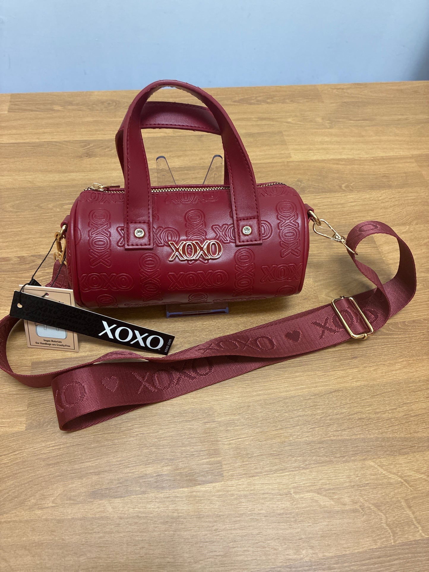 XOXO - barrel crossbody