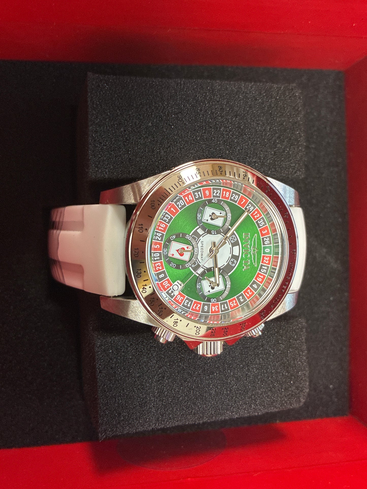 Invicta 50493