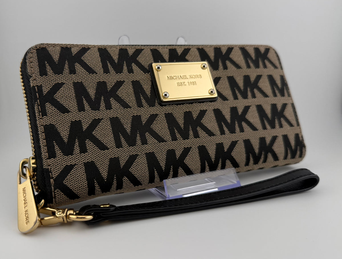 Michael Kors MK Zip-Around Large Accordion Wallet