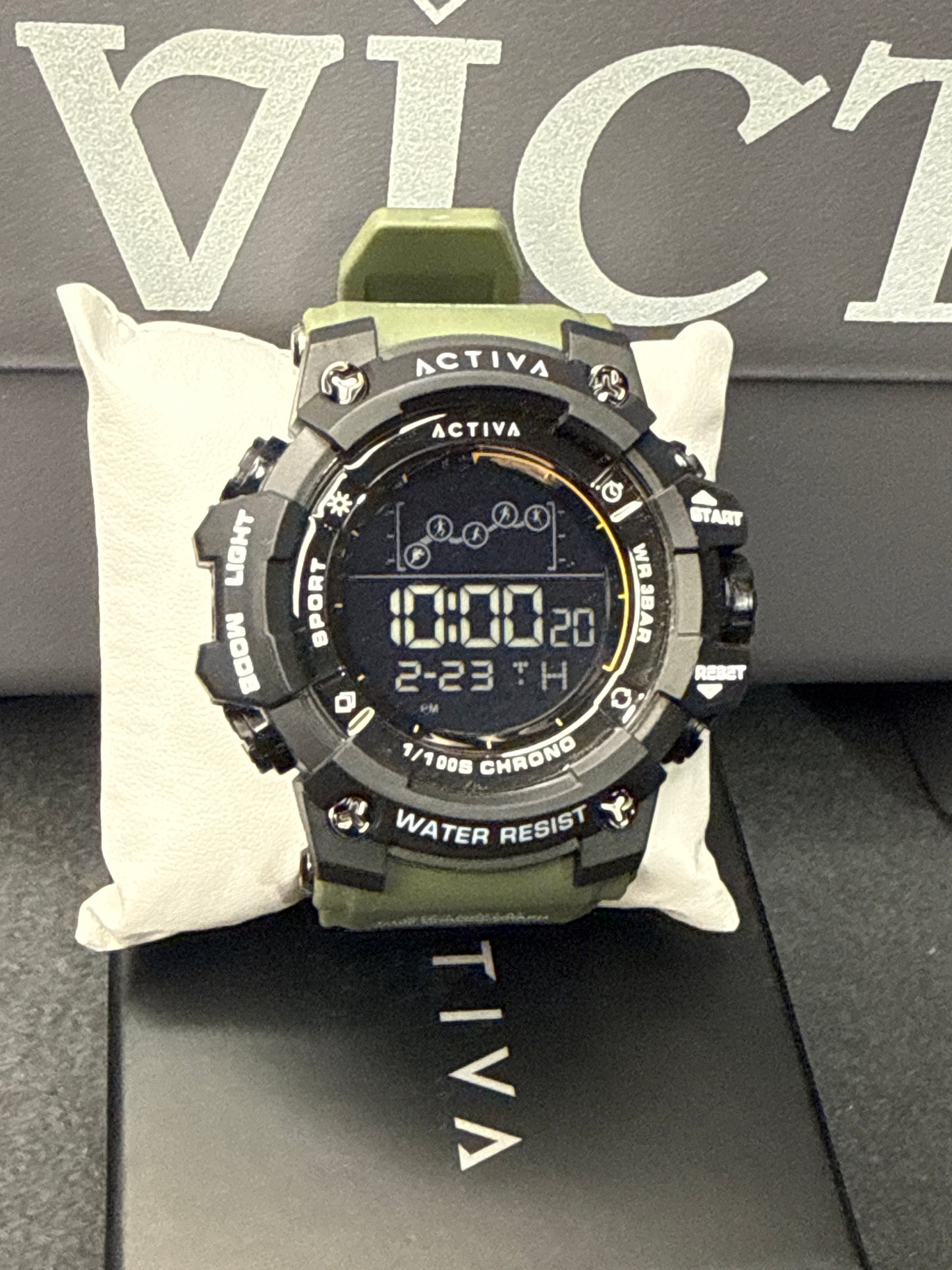 Activa Summit X Invicta Digital - 50mm. Black and green