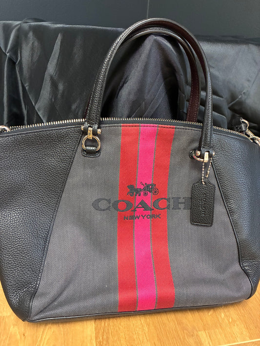 Coach - Horse and Carriage, Jacquard Prairie Satchel