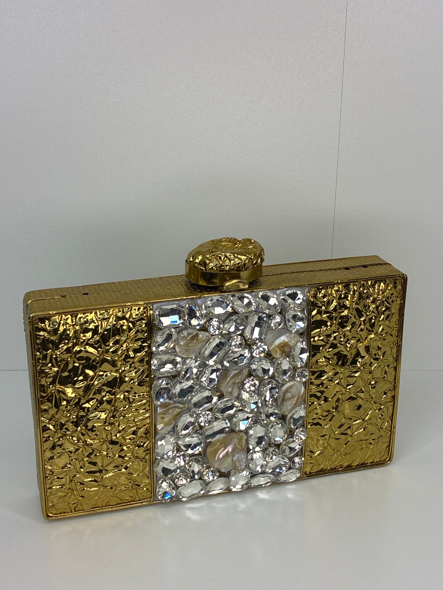 Ramla Arya- Clutch