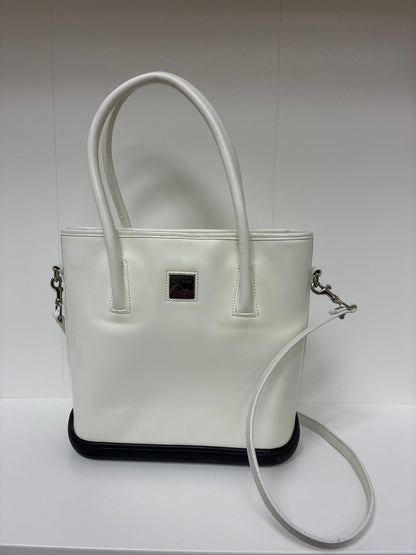 Dooney  & Bourke- Parasole handbag