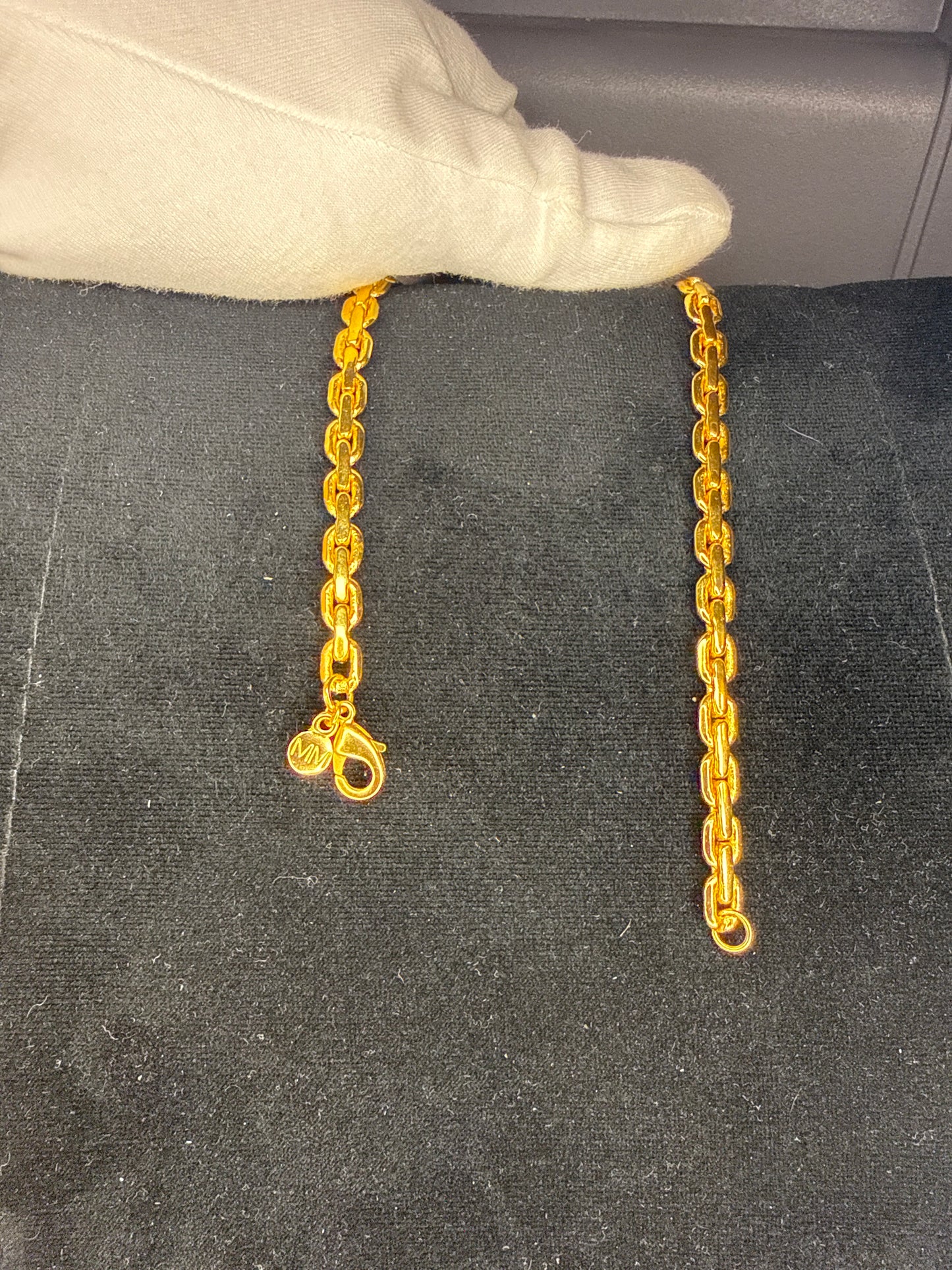21 inch necklace 24K gold dipped ￼