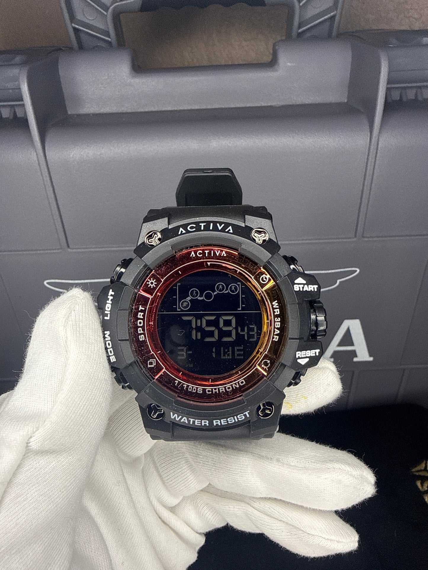 Activa Summit X Invicta Digital - 50mm. Black