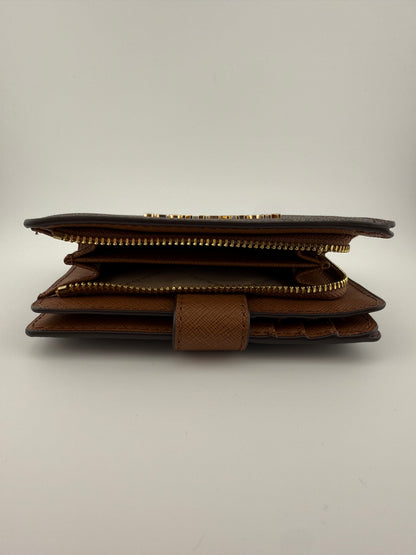 Michael Kors Jet Set Travel Medium Bifold Coin Zipper Wallet