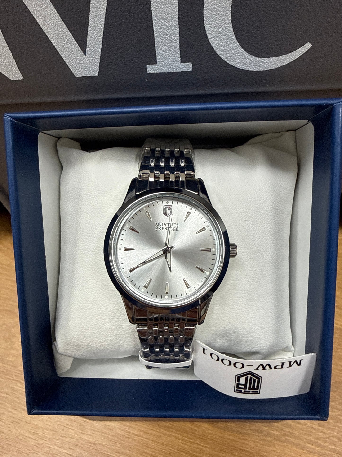Montres Prestige Watch - 29mm