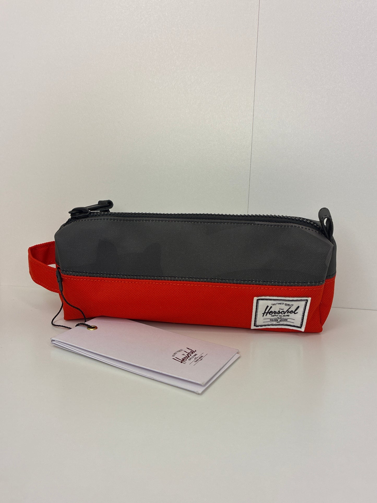 Herschel- Pencil Bag
