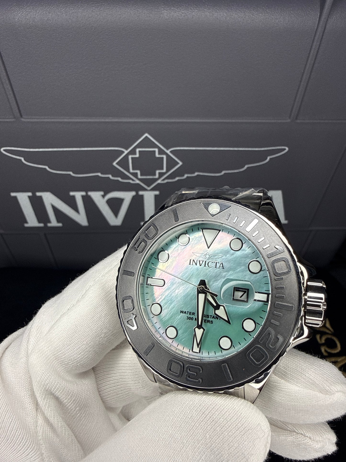 Invicta Grand Diver with Mother of Pearl Dial - 52mm, Steel