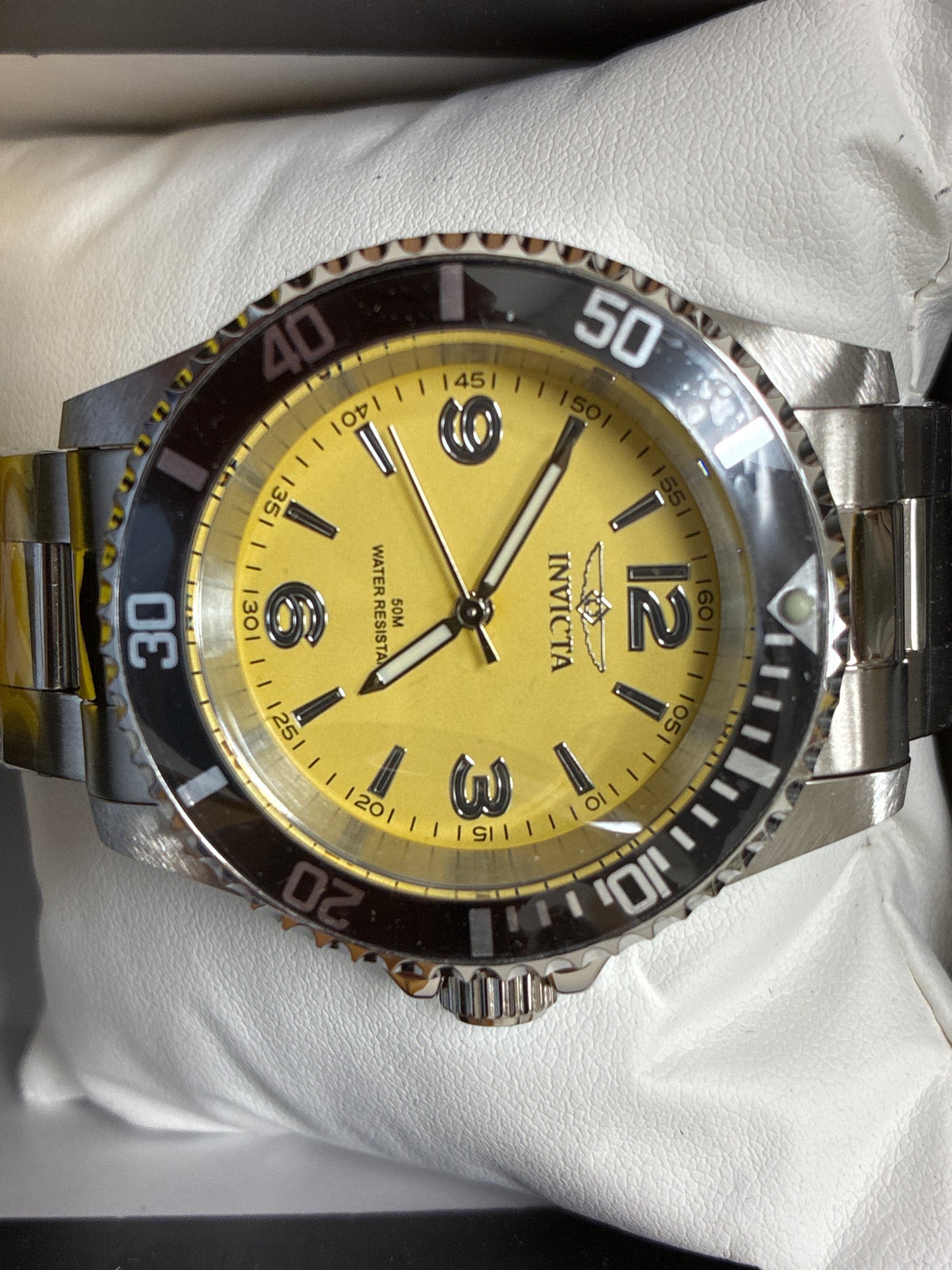 Invicta 49345
