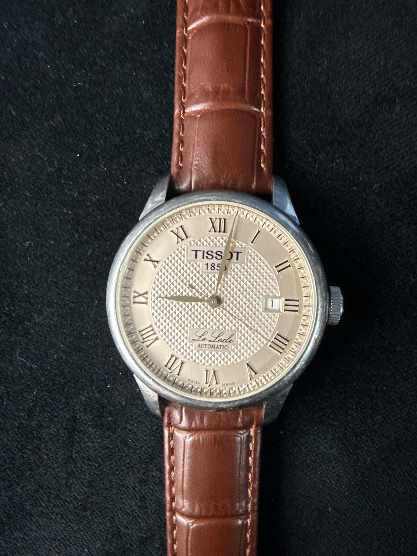 USED - Tissot Le Locle, 39mm (L164/264-1)