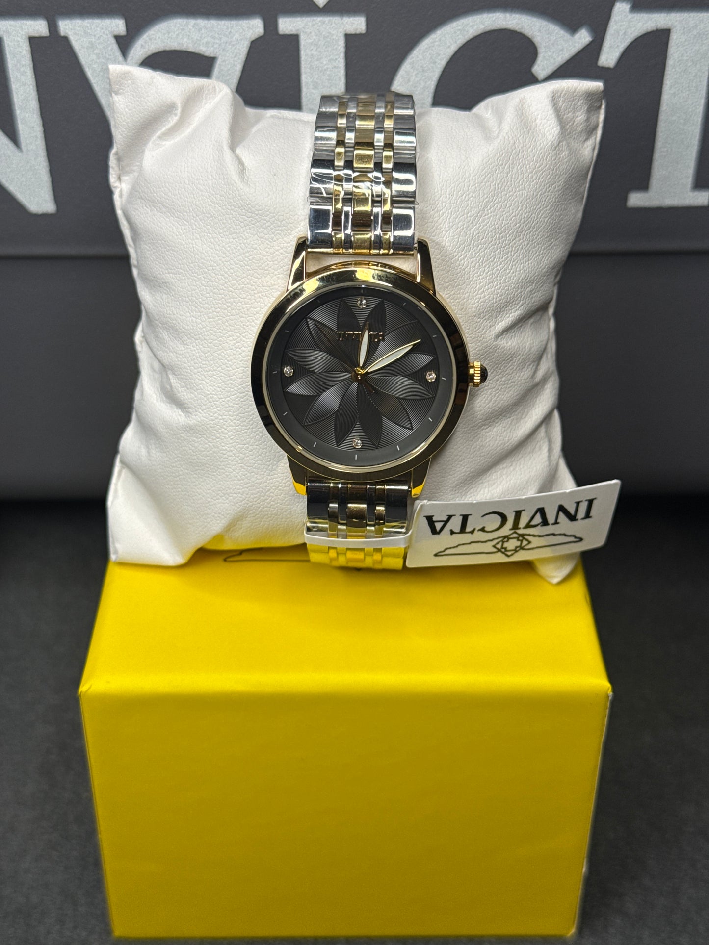 Invicta Wildflower Tigerlily – 34 mm