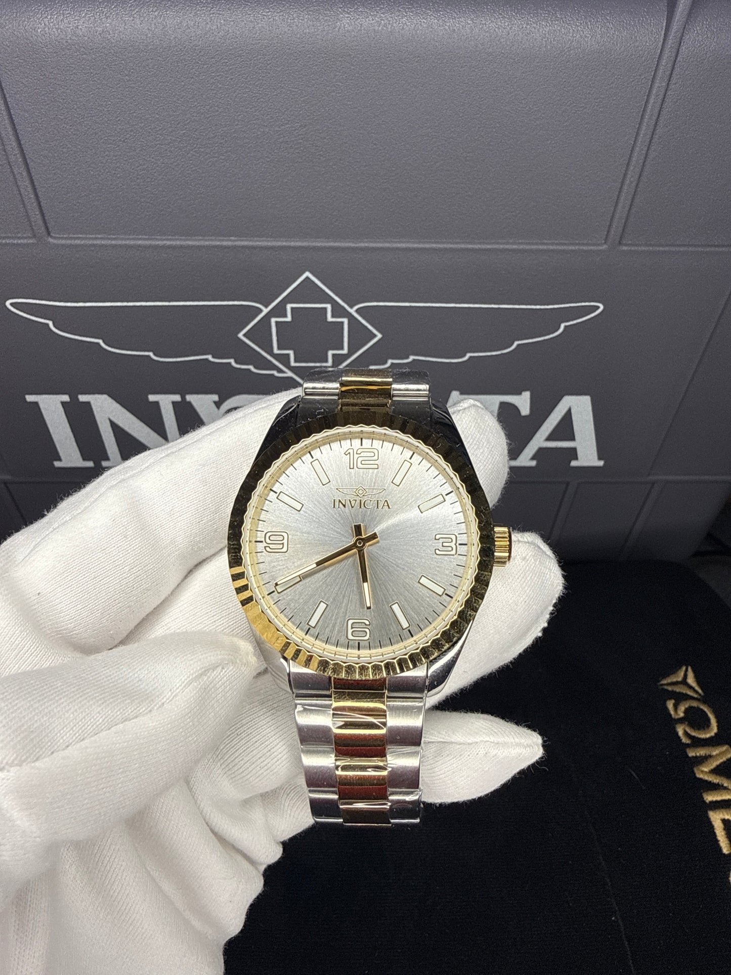 Invicta Specialty - 43mm, Gold, Steel