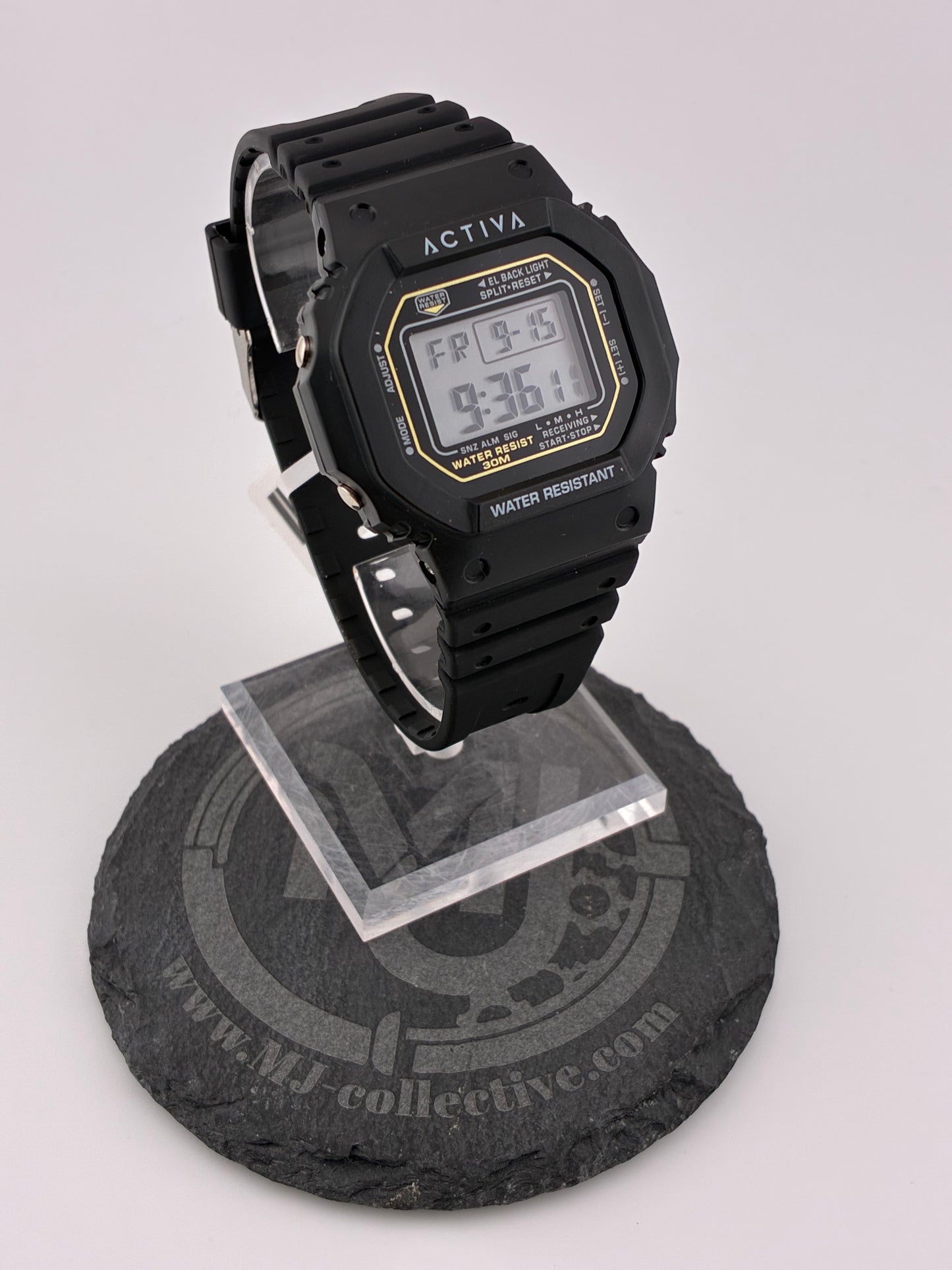 Activa Retro - ACW424-002