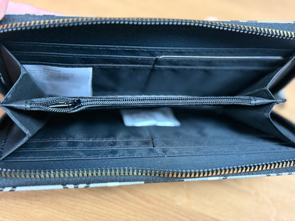Vera New York Zip Wallet