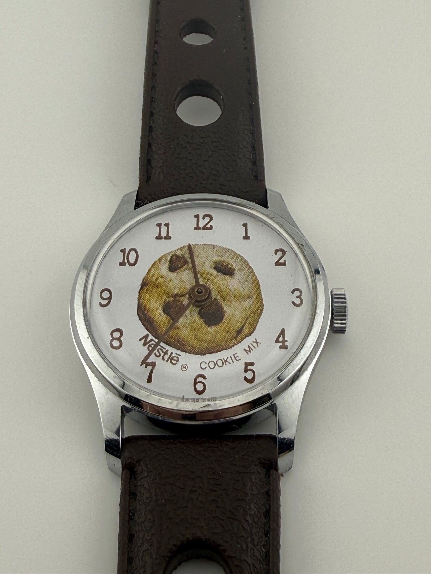 Unique! Vintage, pristine Nestlé Cookie Mix, Swiss Made Watch by Lafayette Watch Company