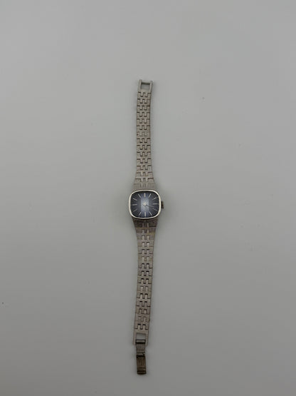 Vintage Seiko 11-3949 ladies' mechanical watch, Blue Sunburst Dial
