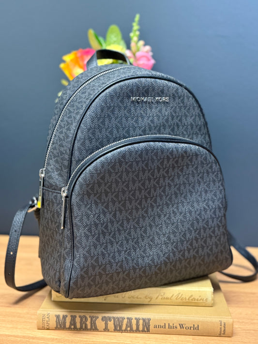 Michael Kors Abbey Medium signature backpack