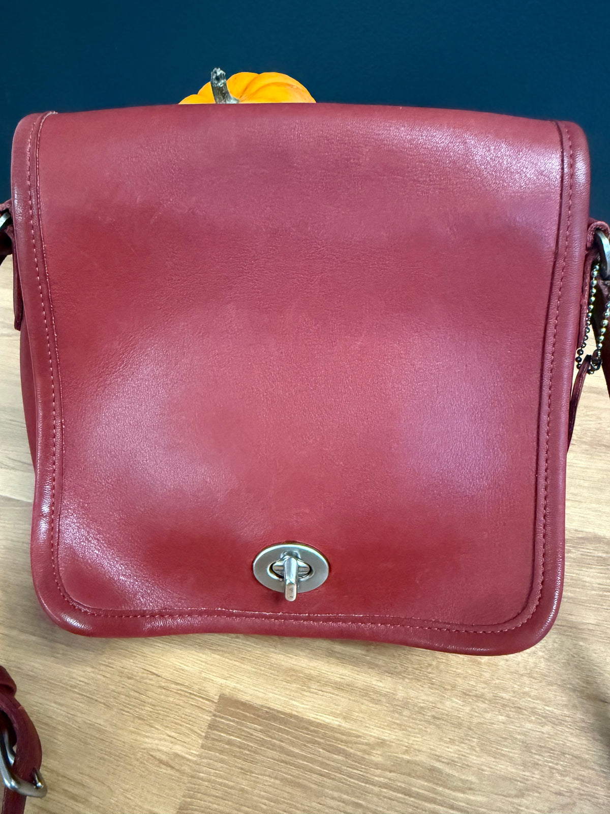 Vintage Coach Companion Flap bag in a rich currant/ red glove tanned leather, style #9076, 1990s