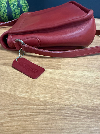 Vintage Coach Companion Flap bag in a rich currant/ red glove tanned leather, style #9076, 1990s